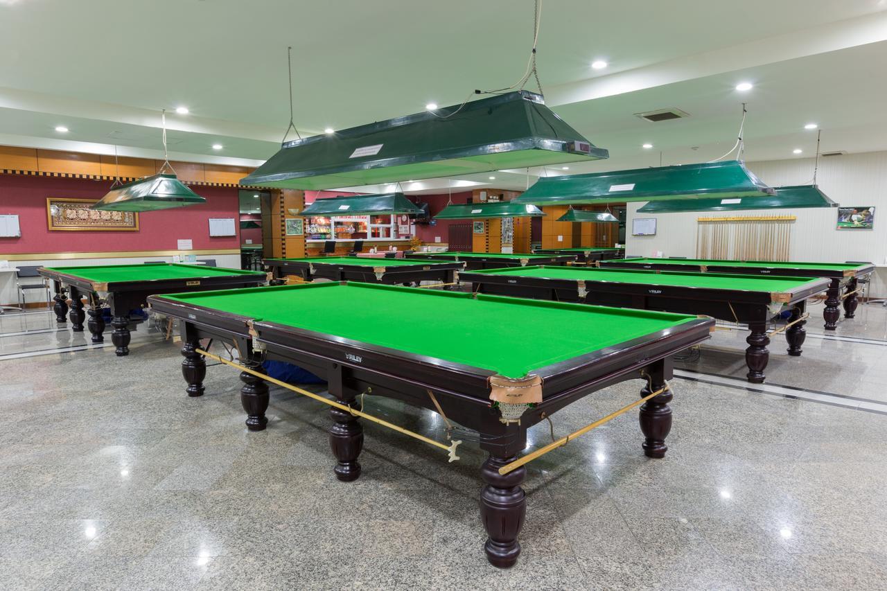Korat Hotel - Sha Plus Nakhon Ratchasima Ngoại thất bức ảnh