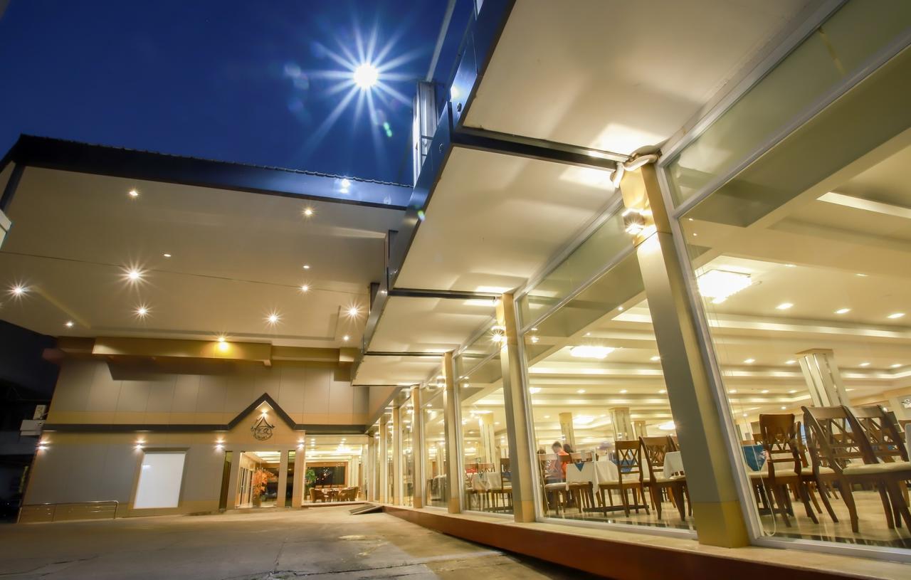 Korat Hotel - Sha Plus Nakhon Ratchasima Ngoại thất bức ảnh